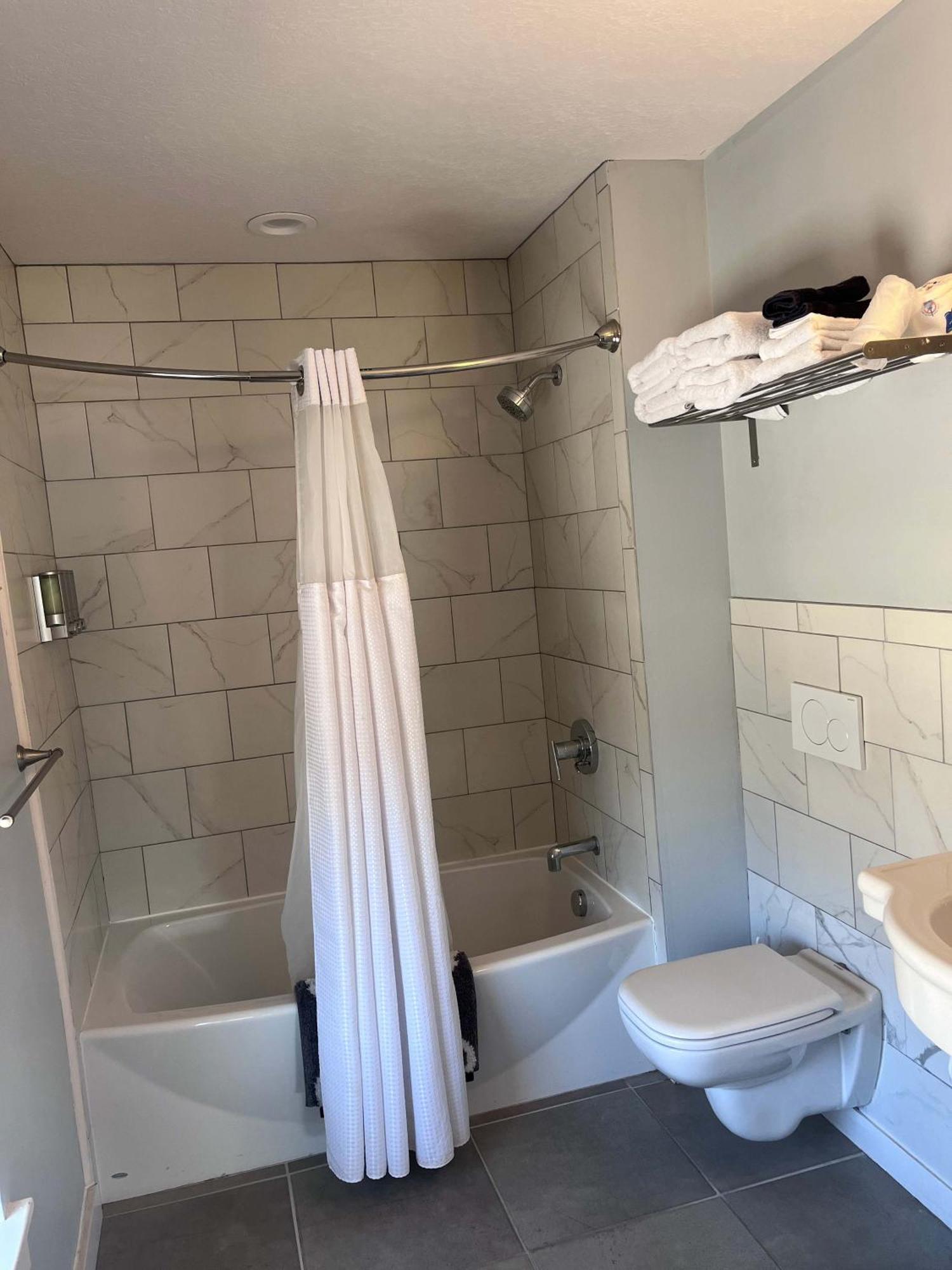 Northport Inn Boutique Hotel Room 9 Bagian luar foto